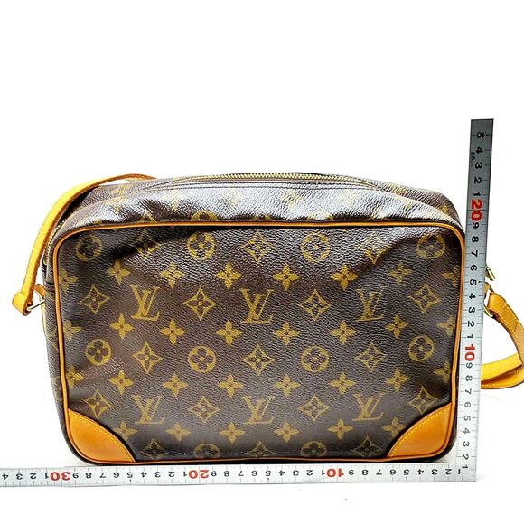 Louis Vuitton Trocadero 30 Brown Monogram Crossbody Bag mon-408-091025 - Picture 2 of 16